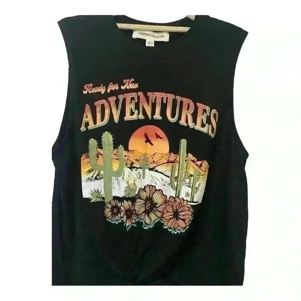 Women’s Graphic Sleeveless Hem Knotted Tee-NWOT - Picture 3 of 7
